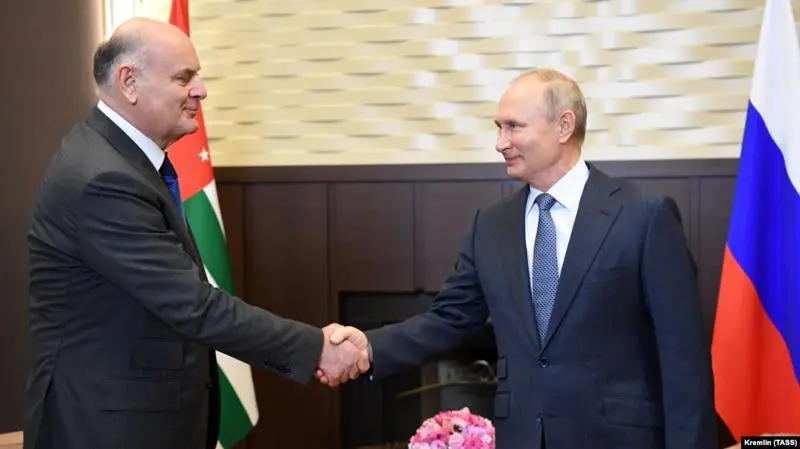 Новая российско-абхазская реальность: Карабахская война окончена – бой