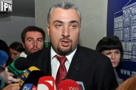 Капанадзе: Путину должны дать понять, какова цена его провокации