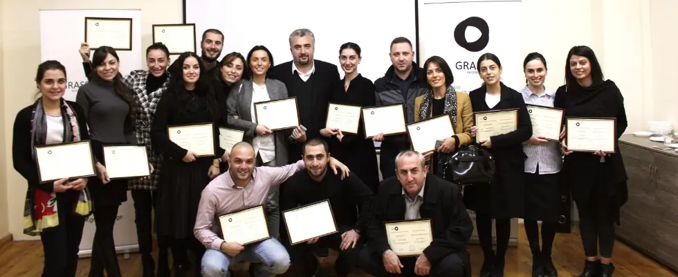 ტრენინგ კურსი ",ოლაპარაკებებში "სადაზღვევო კომპანია „იმედი L“ - ის თან