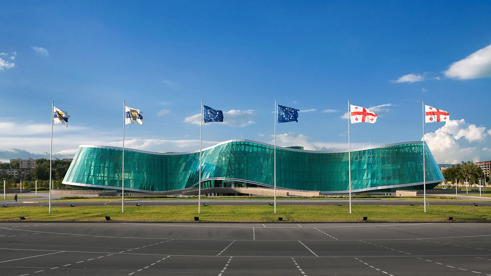 გიორგი გახარიას შეხვედრა არასამთავრობო სექტორსა და ექსპერტებთან